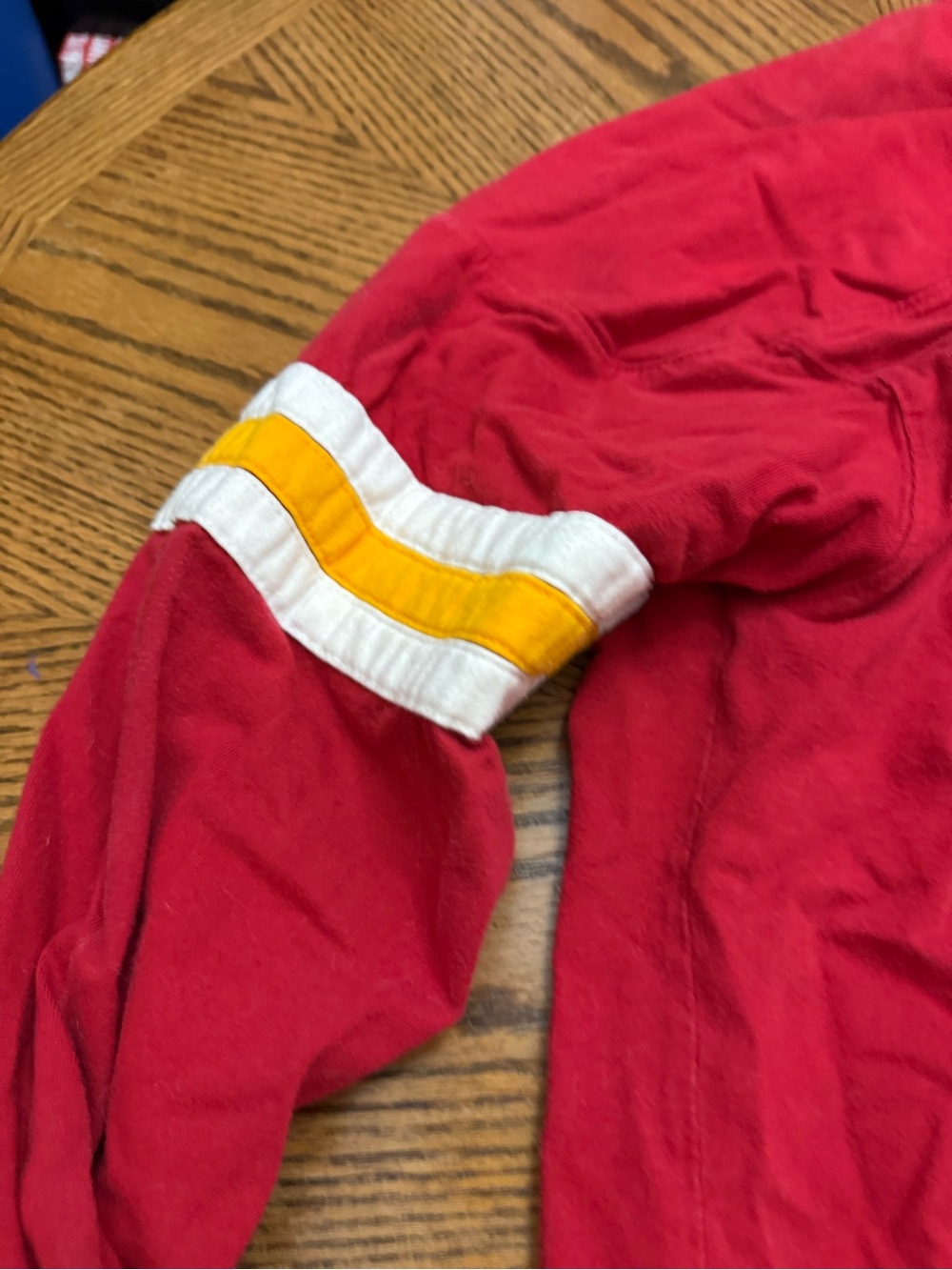 Mitchell and Ness Throwback KC Chiefs Long Sleeve - Picture 7 of 7